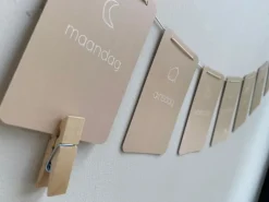 Dagen Van De Week Slinger Met Pictogrammen