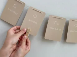 Dagen Van De Week Slinger Met Pictogrammen