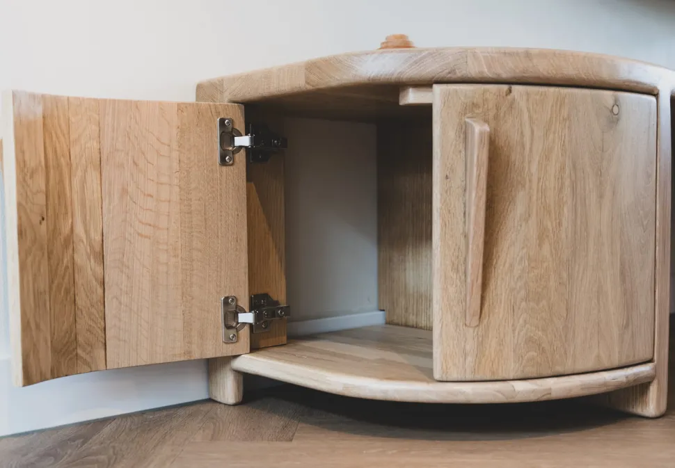 Furnitique - Custom Made Volmassief Eikenhouten Speeltafel + Wandmeubel