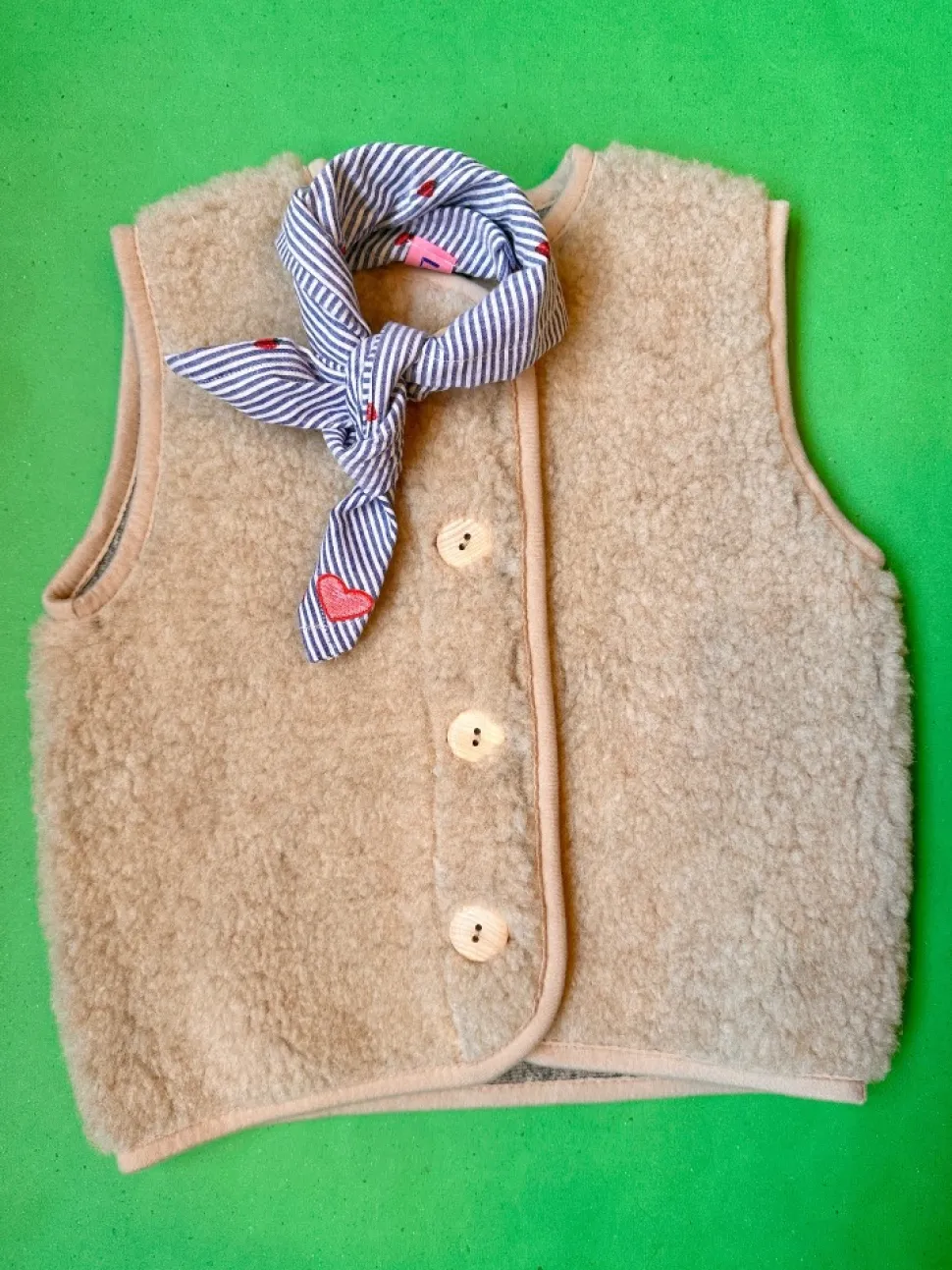 Luka Luna Bandana Blauwwitte Streepjes Met Aardbeitjes + Hartjes Embleem