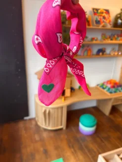 Luka Luna Boeren Bandana Donkerroze + Hartjes Embleem