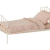 Maileg Miniatuur Bed, Mini Roze/rood