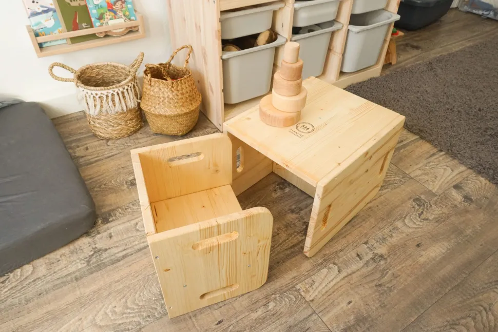 Manine Montessori Cube Chair Set