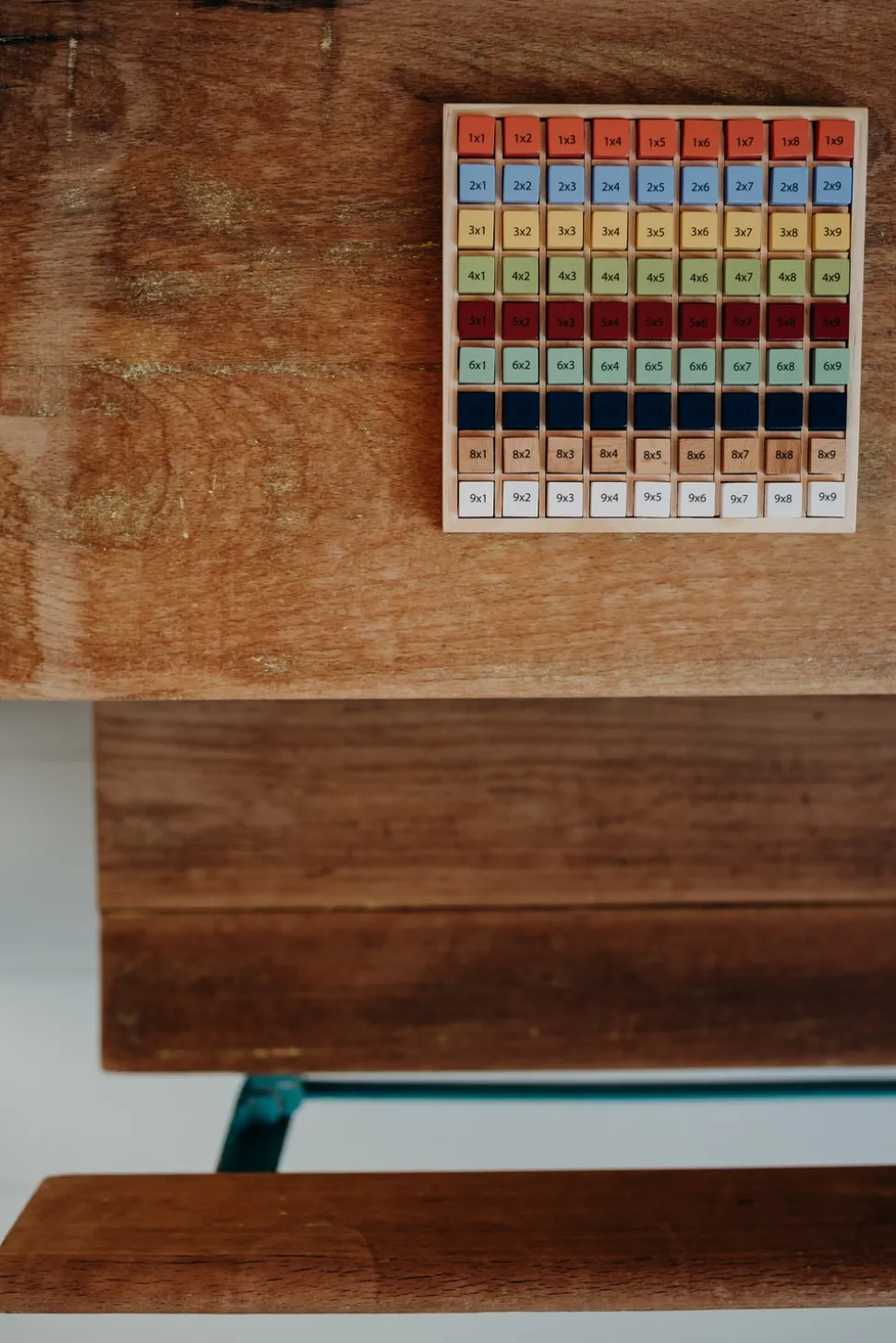 Small Foot Tafels Leren, Kleur